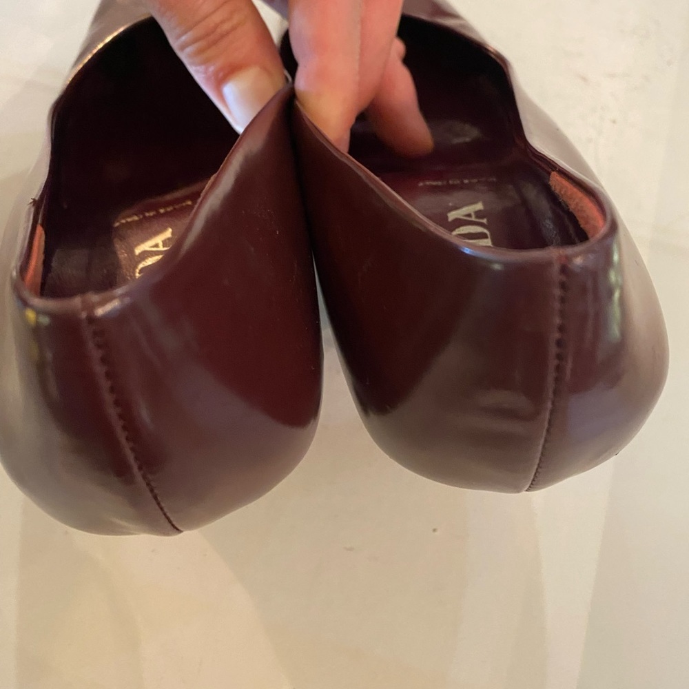 Prada burgundy low heels for woman - Picture 8 of 10
